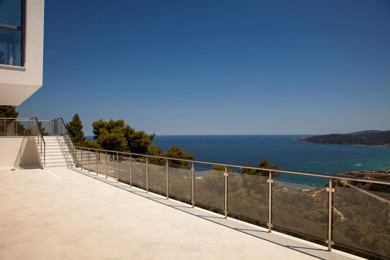 Villa White Pearl Sarti Exteriör bild